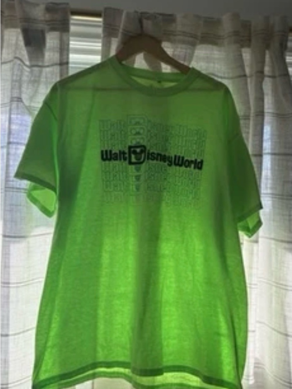 Classic Disney World T-Shirt - Men’s XL